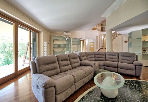 Villa Paradiso: Wohnzimmer