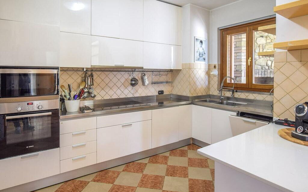 Villa Paradiso: Cucina