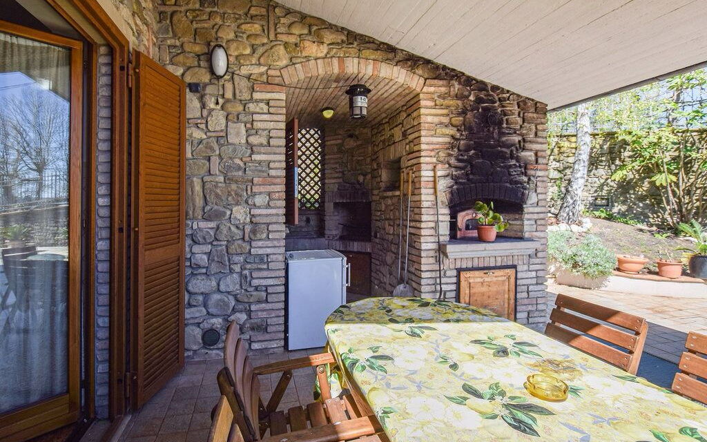 Villa Paradiso: all'aperto, Balcone / Terrazza / Patio, Esterni