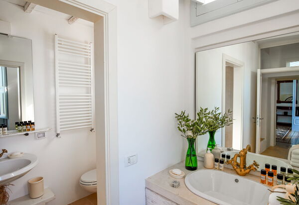 Masseria Lamacerase: Bad