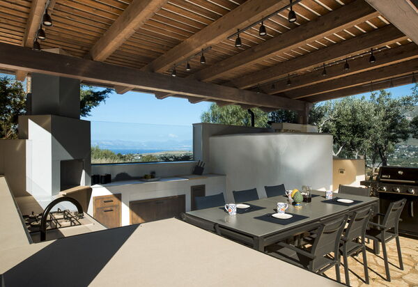 Villa Petra: Draussen