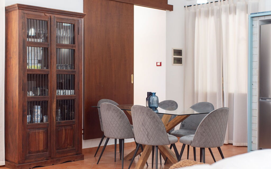 Villa Petra: Dining Room