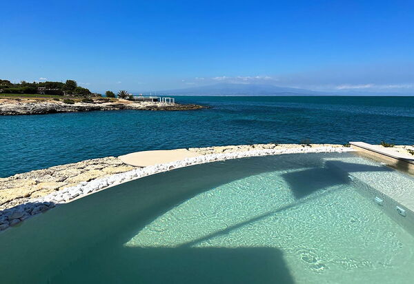 Villa Il Faro: бассейн, Взгляды, джакузи, Открытый, Экстерьеры