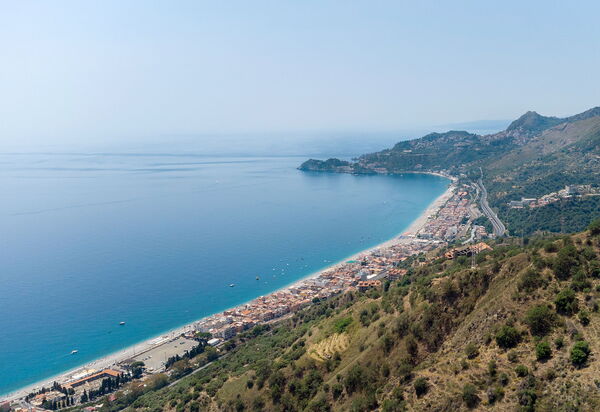 Villa Elysium: Ansichten, Außen, Draussen