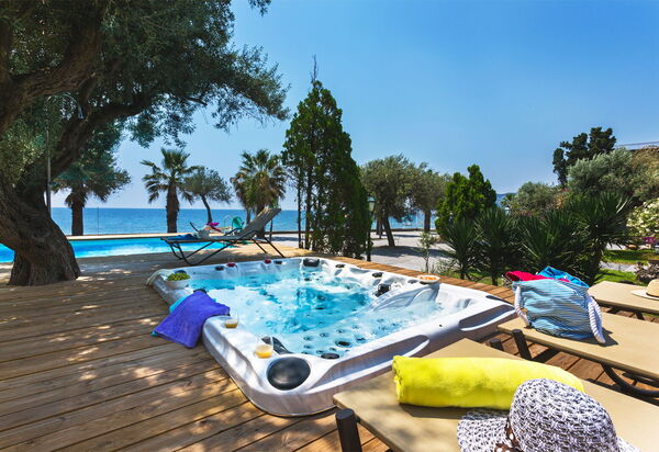 Villa Bellasia: Extérieur, Extérieurs, jacuzzi, Vues