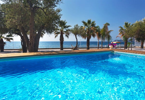 Villa Bellasia: bassin, Extérieur, Extérieurs, Vues