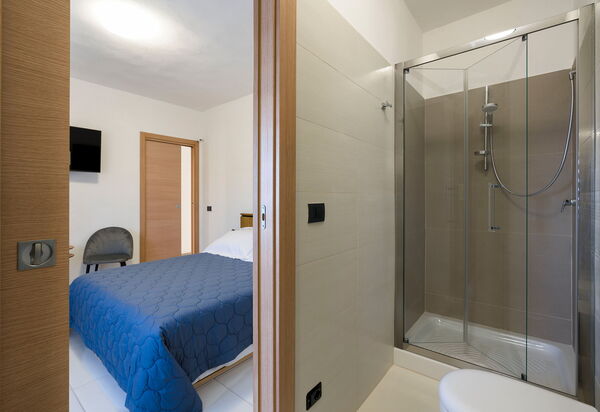 Villa Giglio Di Mare: Bad, Schlafzimmer