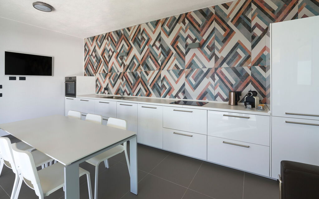 Villa Giglio Di Mare: Dining Room, Kitchen