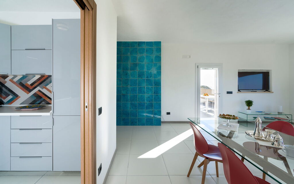 Villa Giglio Di Mare: Dining Room, Kitchen, Living Room