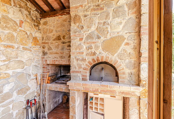 Chateau La Siroque: Udendørs, Udvendige