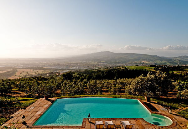 Cottage Colle Di Sotto: bassin, Extérieur, Extérieurs