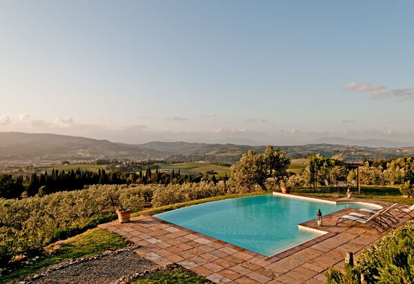 Cottage Colle Di Sotto: bassin, Extérieur, Extérieurs