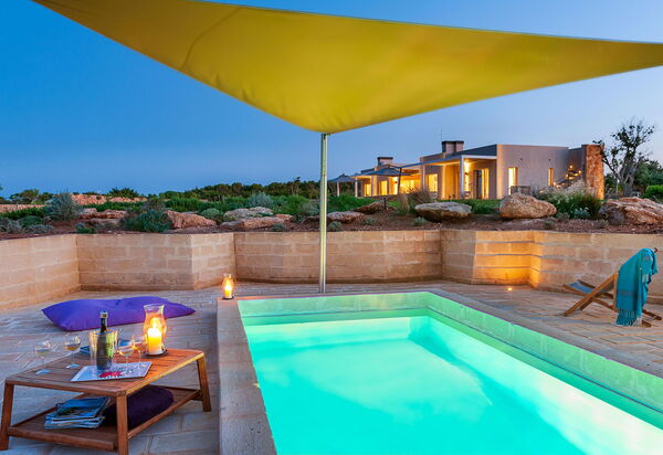 Villa Partenope: Außen, Draussen, Schwimmbad