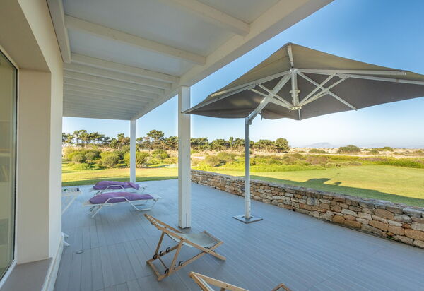 Villa Partenope: Ansichten, Außen, Draussen, Garten