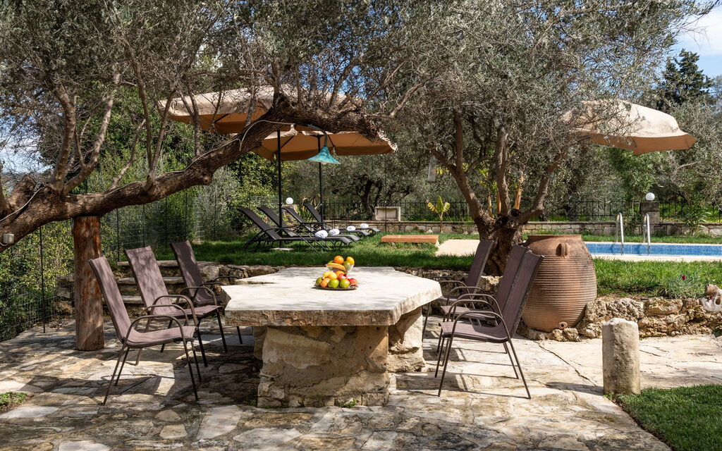 Klapas: Balcone / Terrazza / Patio, Esterni, Giardino, Piscina