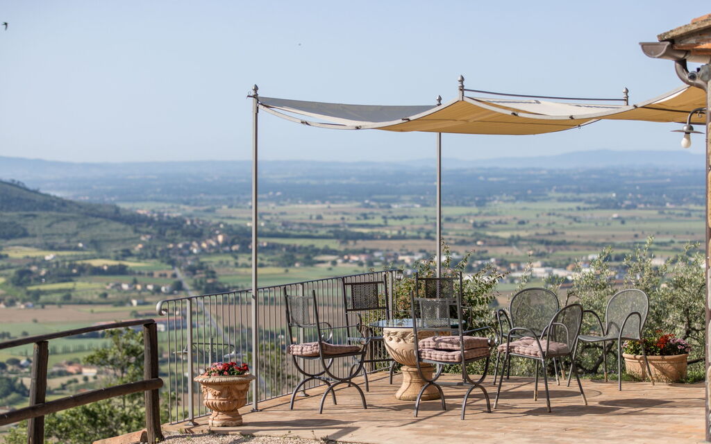 Casale Della Torre: Utomhus, Visningar