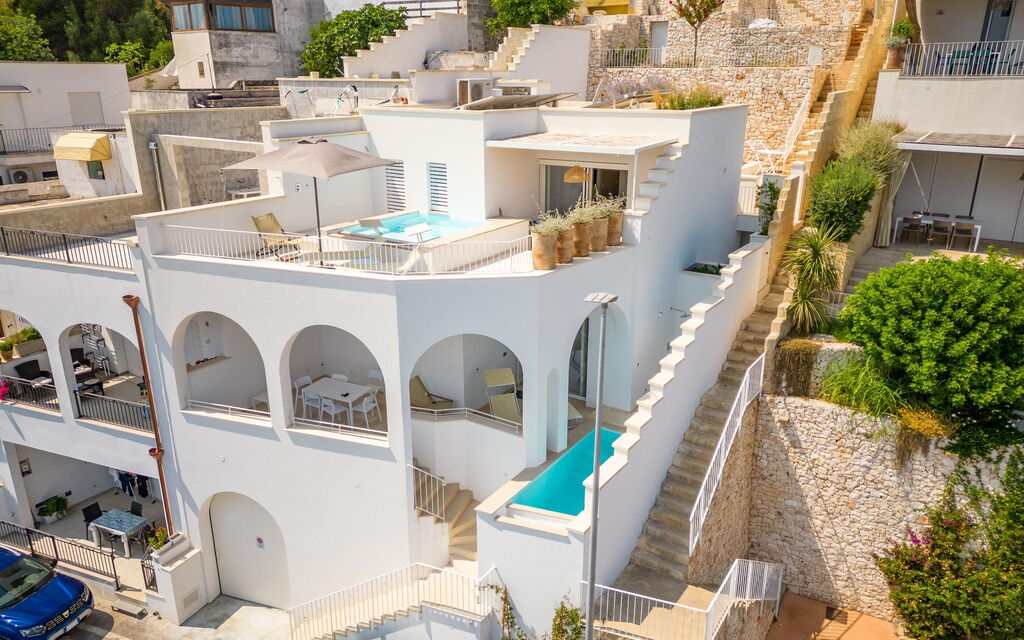 Marinaia Gran Vista Mare: Building Exterior, Main Entrance, Outdoor