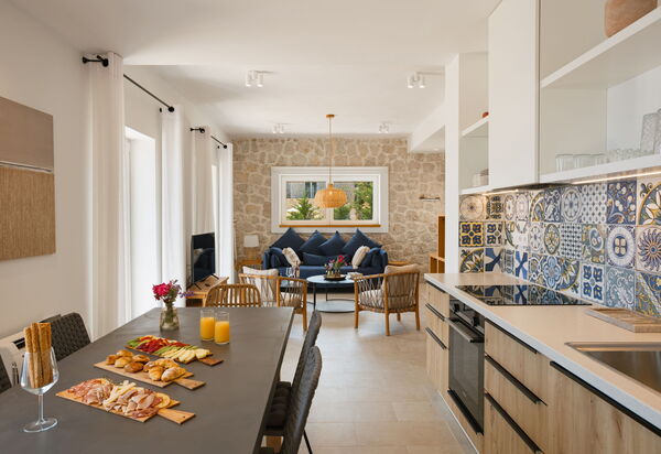 Villa Thea Mare Levantes