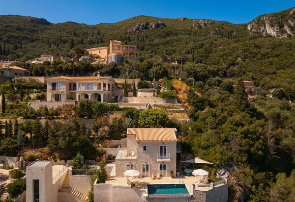 Villa Thea Mare Levantes