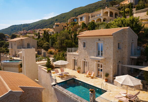 Villa Thea Mare Levantes