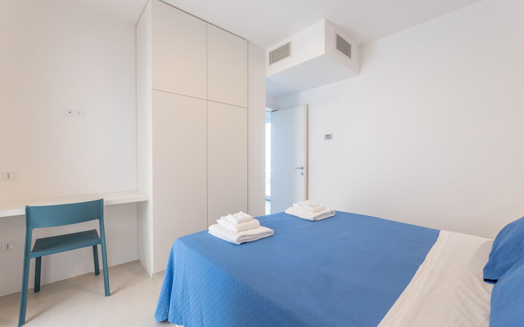 Marinaia Archi: Bedroom