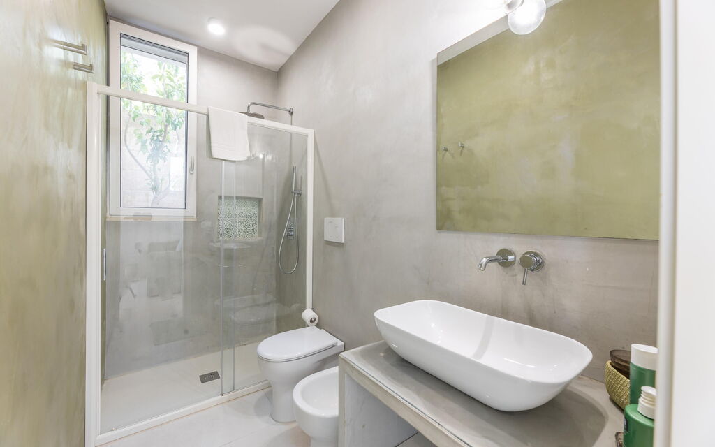 Marinaia Panorama: Bathroom