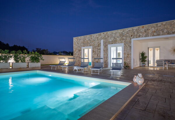 Villa Palibella: бассейн, Открытый, Экстерьеры