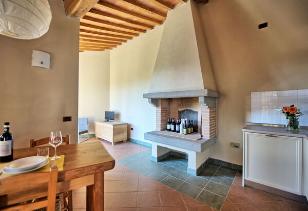 Torre: Esszimmer, Küche