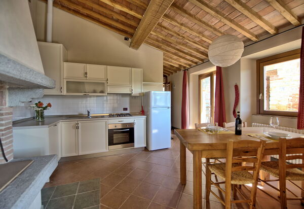 Torre: Esszimmer, Küche