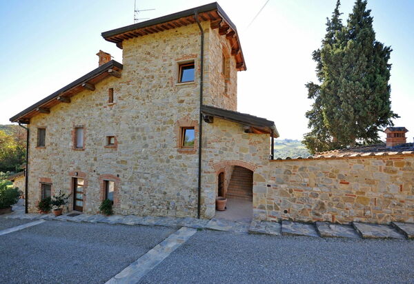 Torre: Außen, Draussen