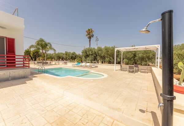 Villa Dolcevivere: бассейн, Лето, Открытый, Экстерьеры