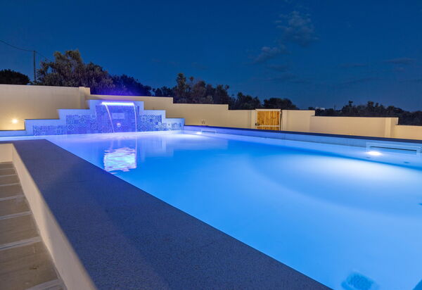 Villa Don Carmine: bassin, Extérieur, Extérieurs