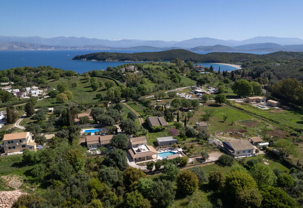 Villa Armonia: Ansichten, Außen, Draussen