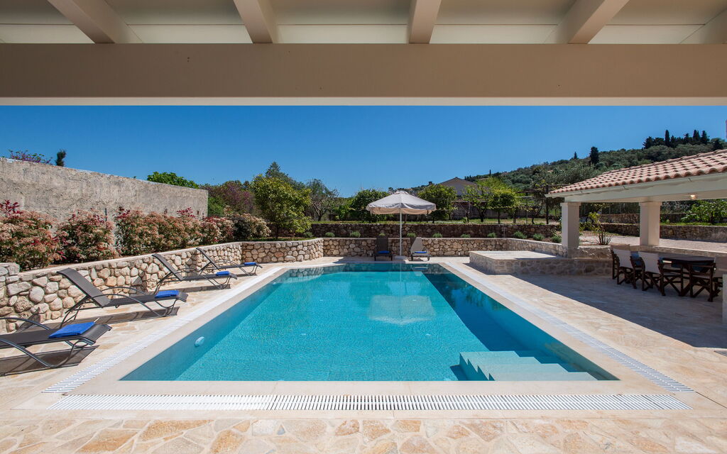 Villa Armonia: all'aperto, Esterni, Piscina