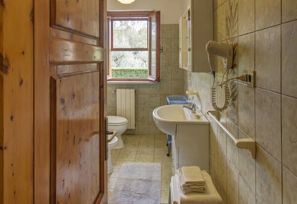 Leccino: Badeværelse