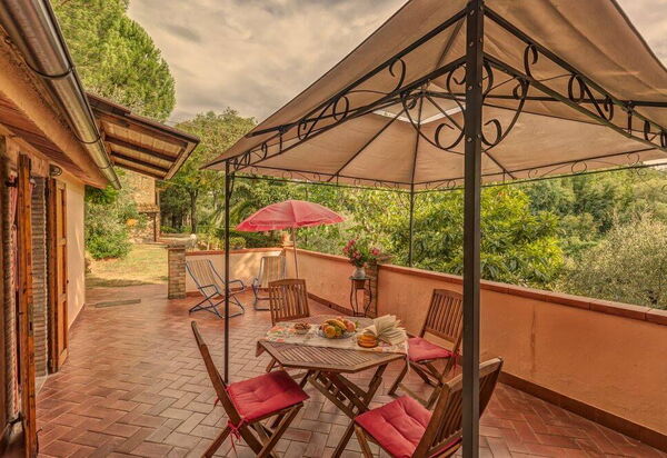 Leccino: Altan / terrasse / gårdhave, Udendørs, Udvendige, Visninger