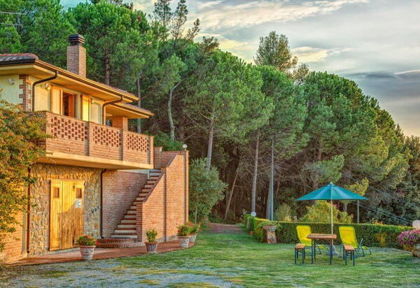 Leccino: Have, Hovedindgang, Udendørs, Udvendige