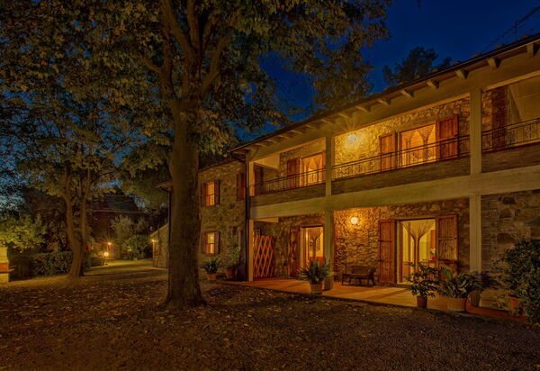 Leccino: Altan / terrasse / gårdhave, Have, Hovedindgang, Udendørs, Udvendige