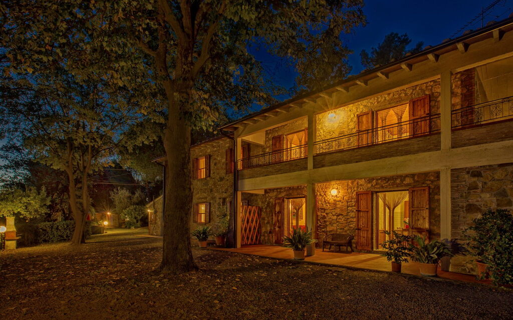 Leccino: Balkong / terrass / uteplats, Exteriör, Huvudentré, Trädgård, Utomhus