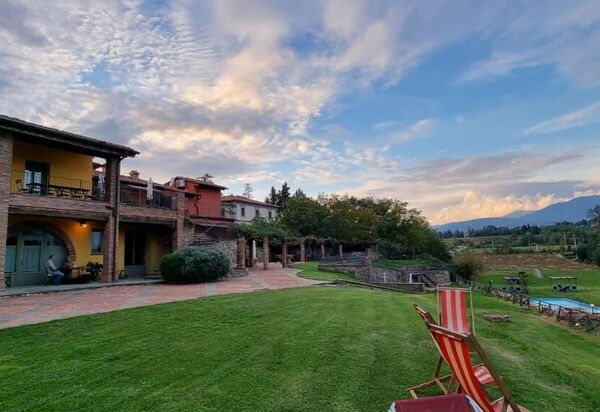 Le Fornaci: Взгляды, Открытый, Сад, Экстерьеры