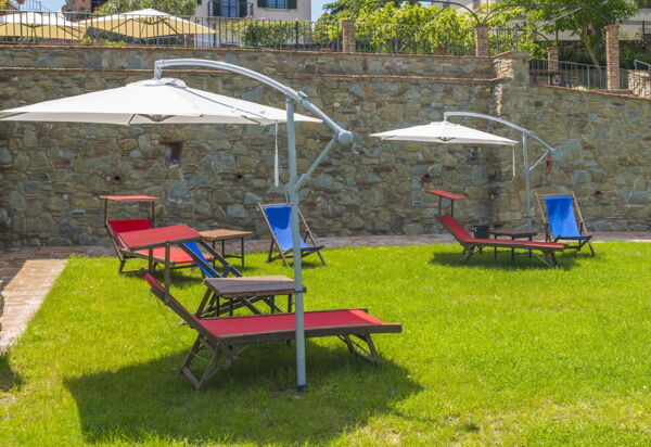 Le Fornaci: Открытый, Сад, Экстерьеры