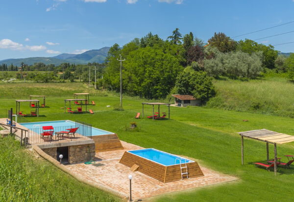 Le Fornaci: бассейн, Взгляды, Открытый, Сад, Экстерьеры