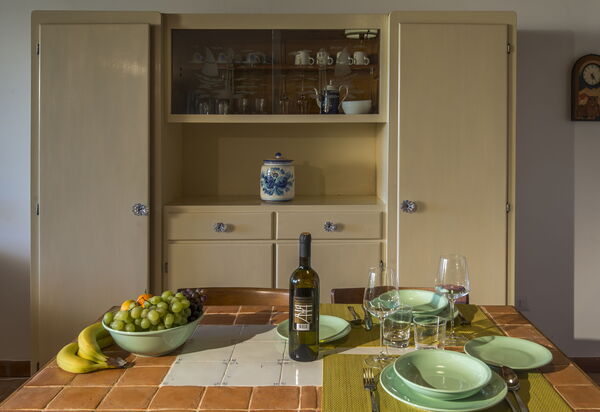 Le Fornaci: Кухня, Столовая