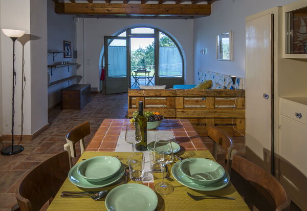 Le Fornaci: Кухня, Столовая