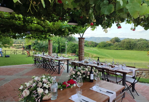 Le Fornaci: Балкон / Терраса / Патио, Взгляды, Открытый, Сад, Экстерьеры