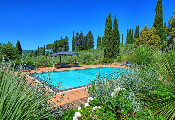 Villa Barbarella: бассейн, Взгляды, Открытый, Сад