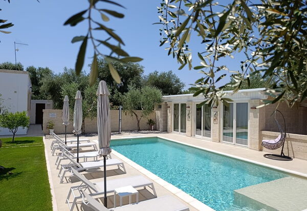 Terra Mater: бассейн, Открытый, Сад, Экстерьеры