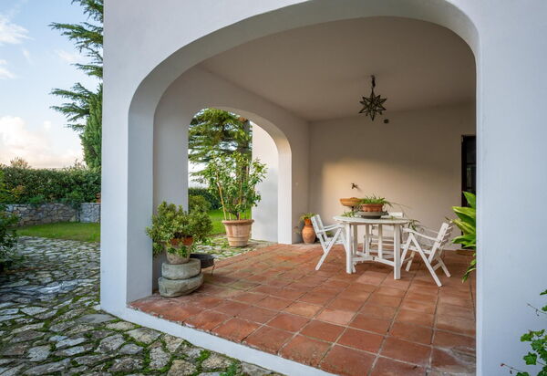 Villa Mami: Балкон / Терраса / Патио, Открытый, Экстерьеры