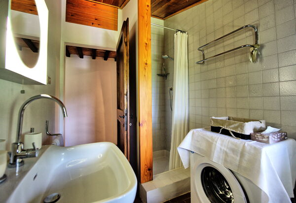 Villa Mami: Ванная комната