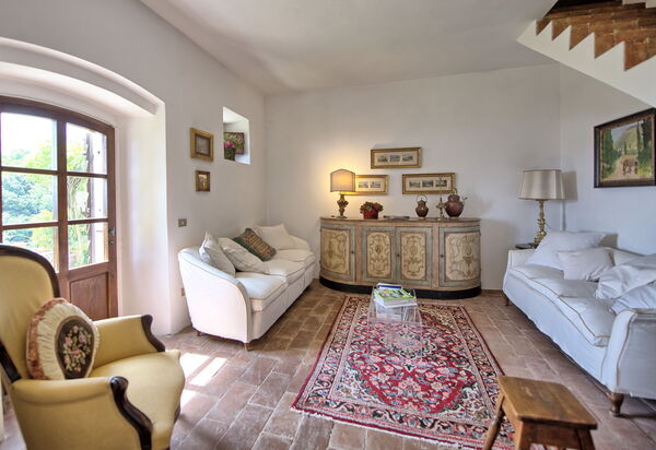 Villa Mami: Гостиная